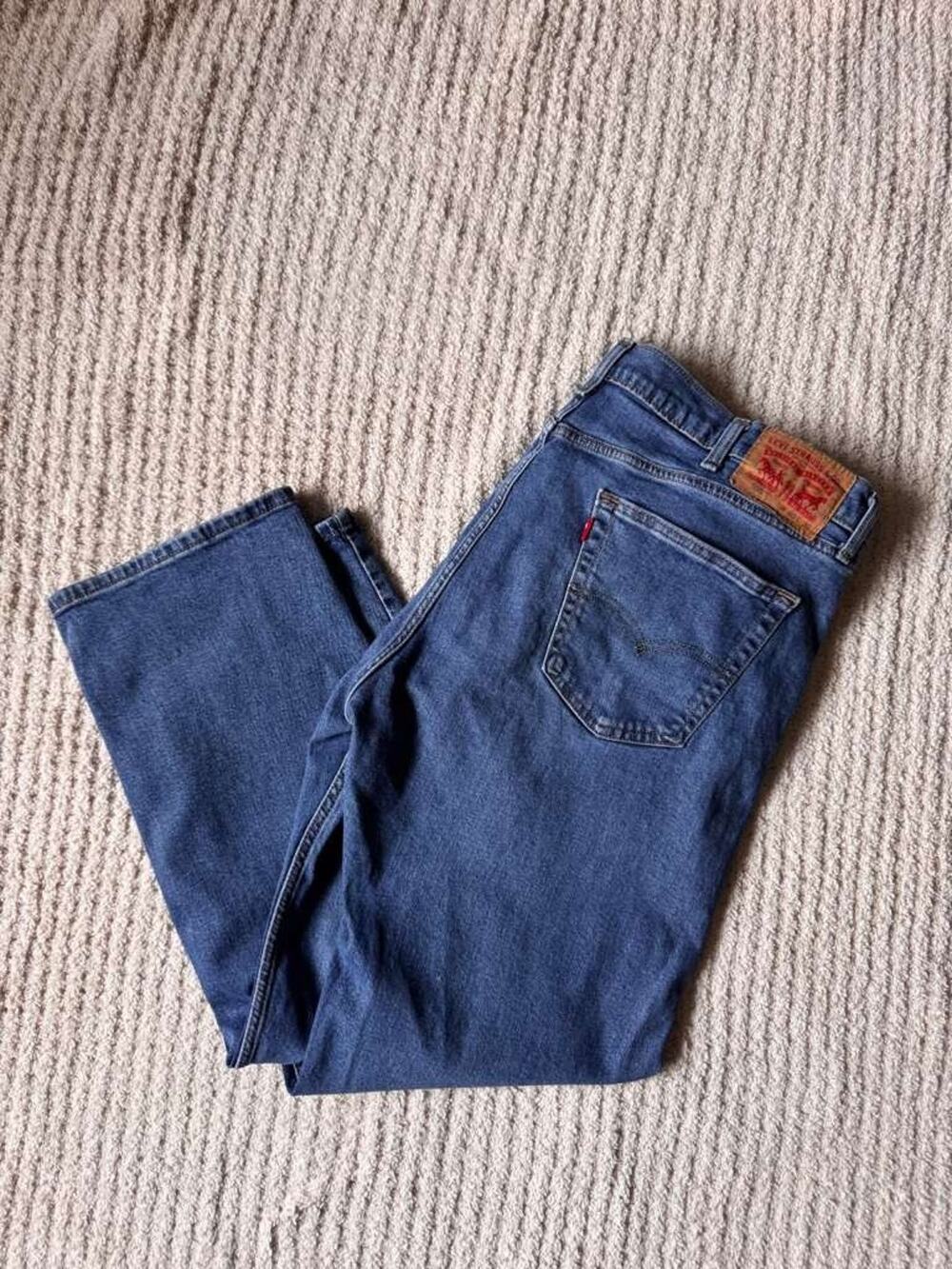 Levi's 505 Regular Fit Jeans Mens 40x30 Medium Wash Blue Denim Casual Pants